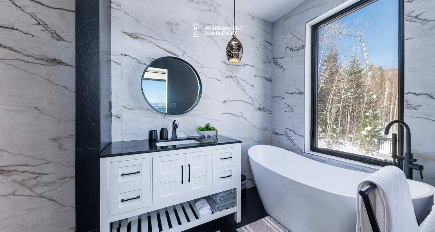 ALT-49 - A billiard room to entertain evenings.